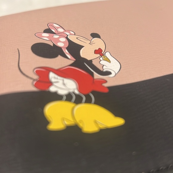 Kate Spade Minnie Mouse Crossbody Disney with Gold Zipper - Picture 3 of 8